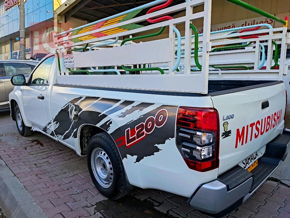 Mitsubishi L200